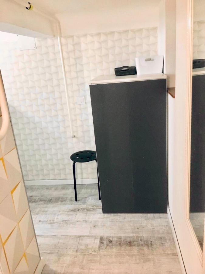 Apartman Corvin Ruinpub Designed *