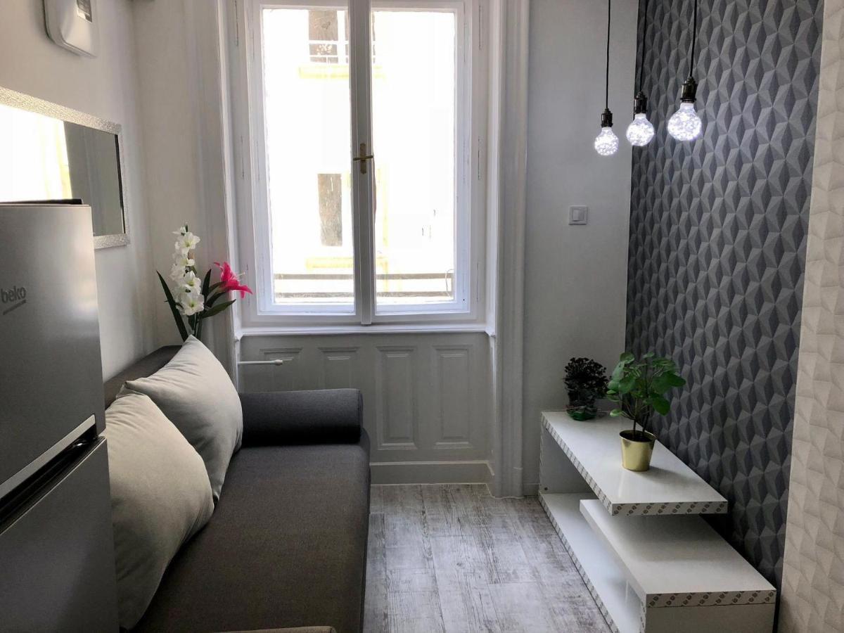 Corvin Ruinpub Designed Apartman