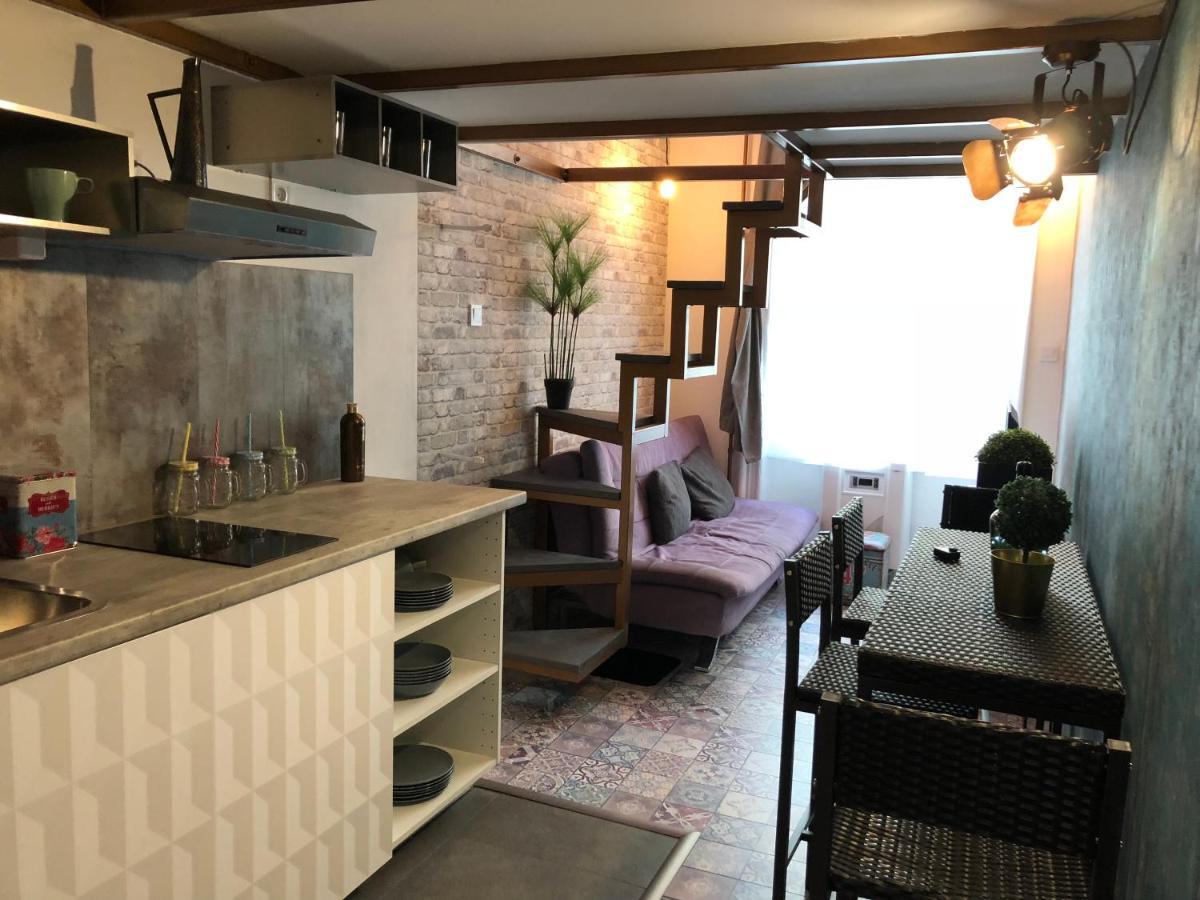 Apartman Corvin Ruinpub Designed